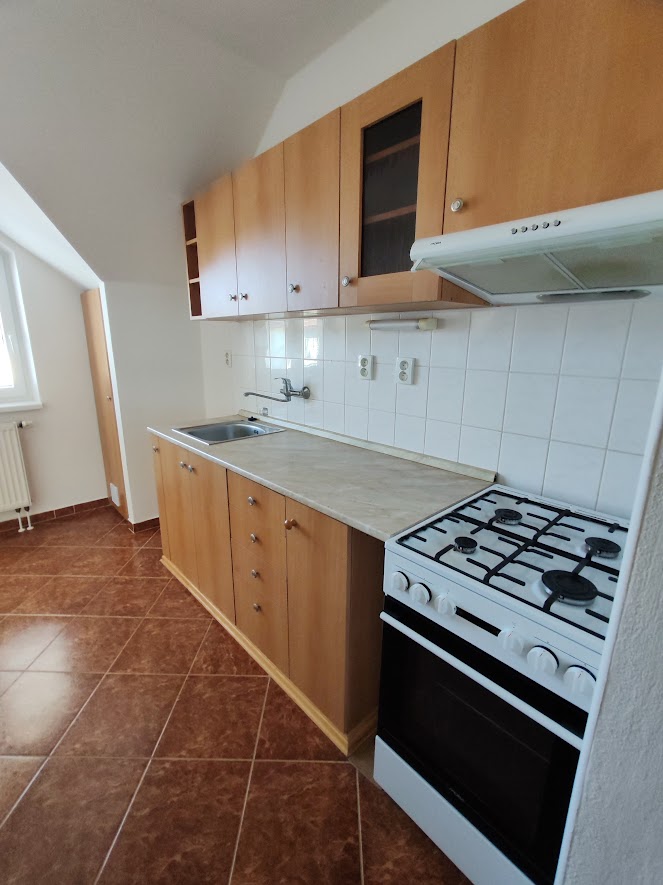 639140928505343765_kuchyňská linka.jpg